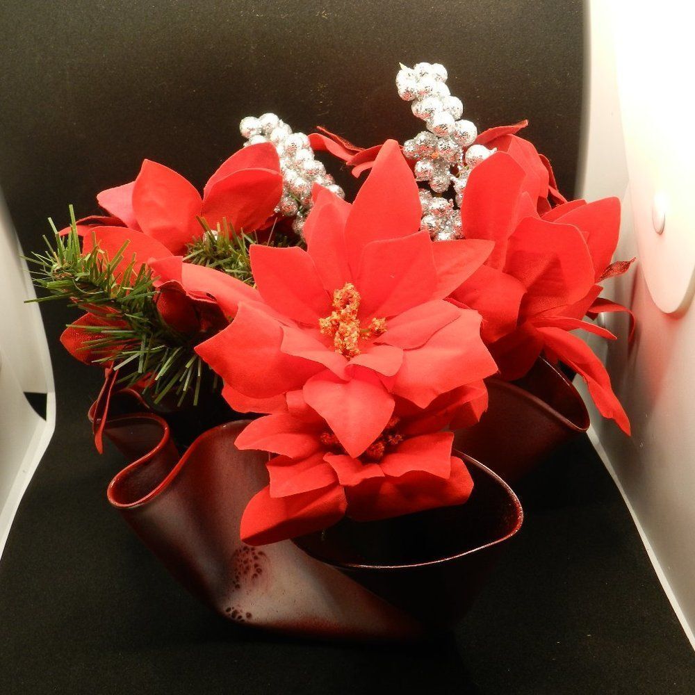 Hand Crafted Floral Table Centerpiece Winter Red Pointsettia Flower Vinyl Record
